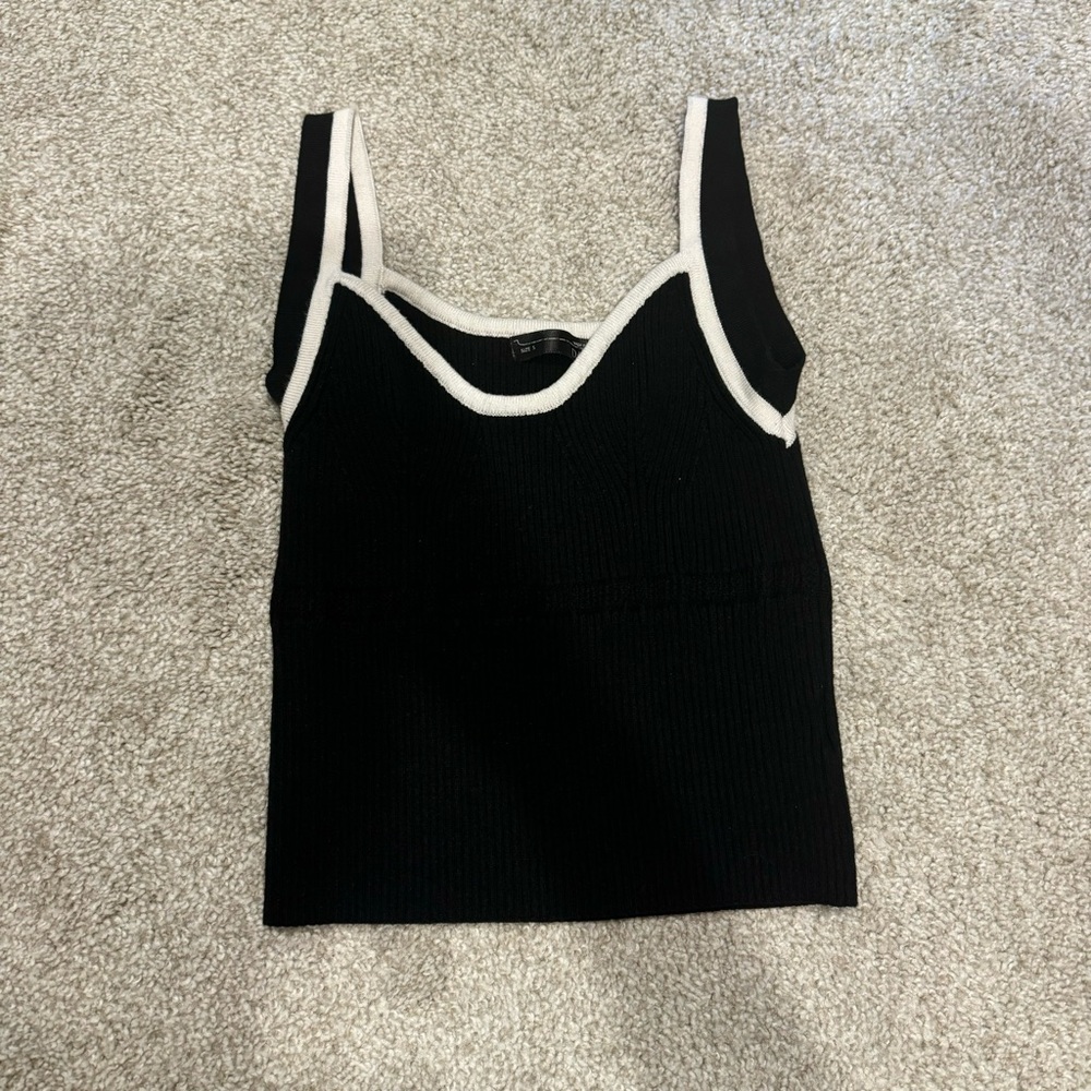 DAZY knit cropped tank top size S